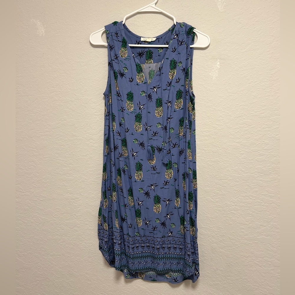 Cute shift dress size medium